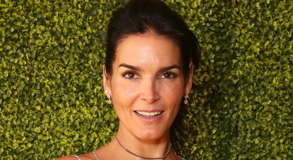 angie harmon