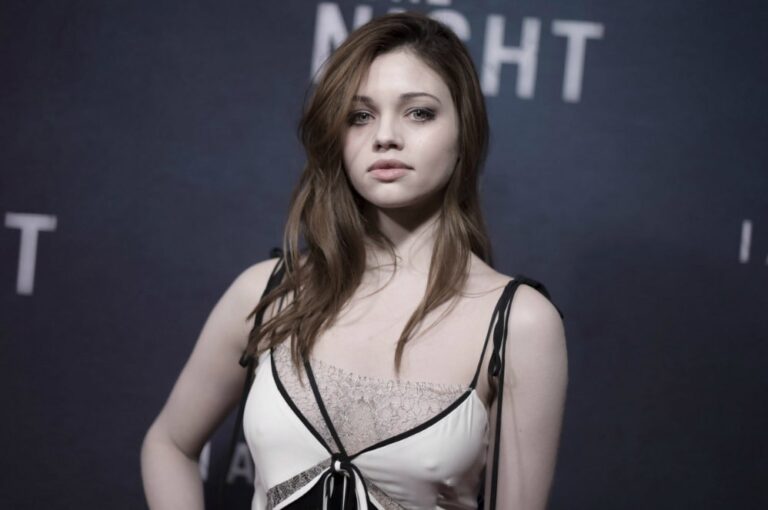 india eisley age